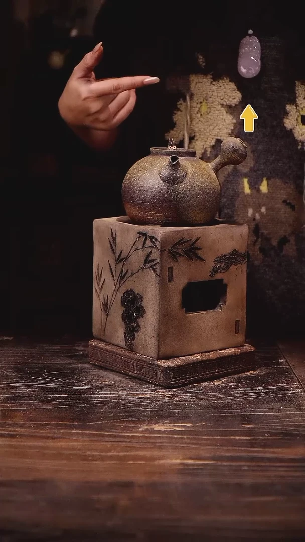 纯手工柴烧伏地龙侧把加四方雕刻炉