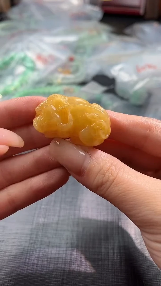 【闪购商品】翡翠颈饰未镶嵌100637060