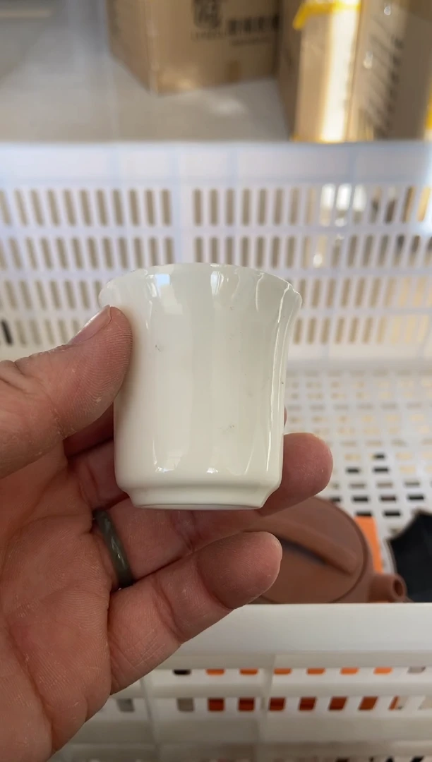 杯无运费险有瑕疵的摄影的产品有使用过的痕迹有点脏介意勿拍