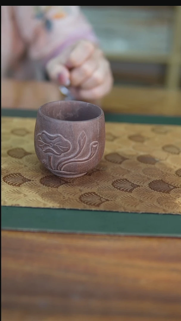 天然木鱼石渏荷杯130cc