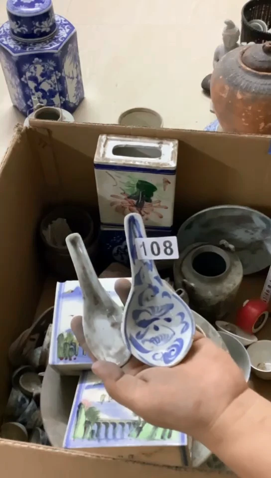 【闪购商品】1有瑕疵的瓷器一单哦~~