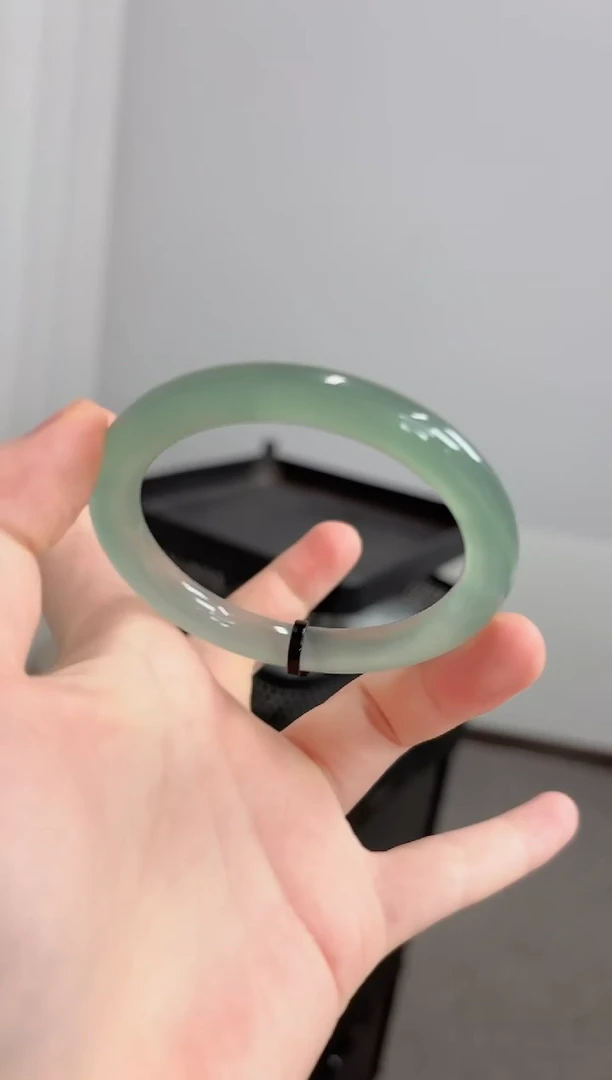 手镯玛瑙/玉髓未镶嵌56圈卡8