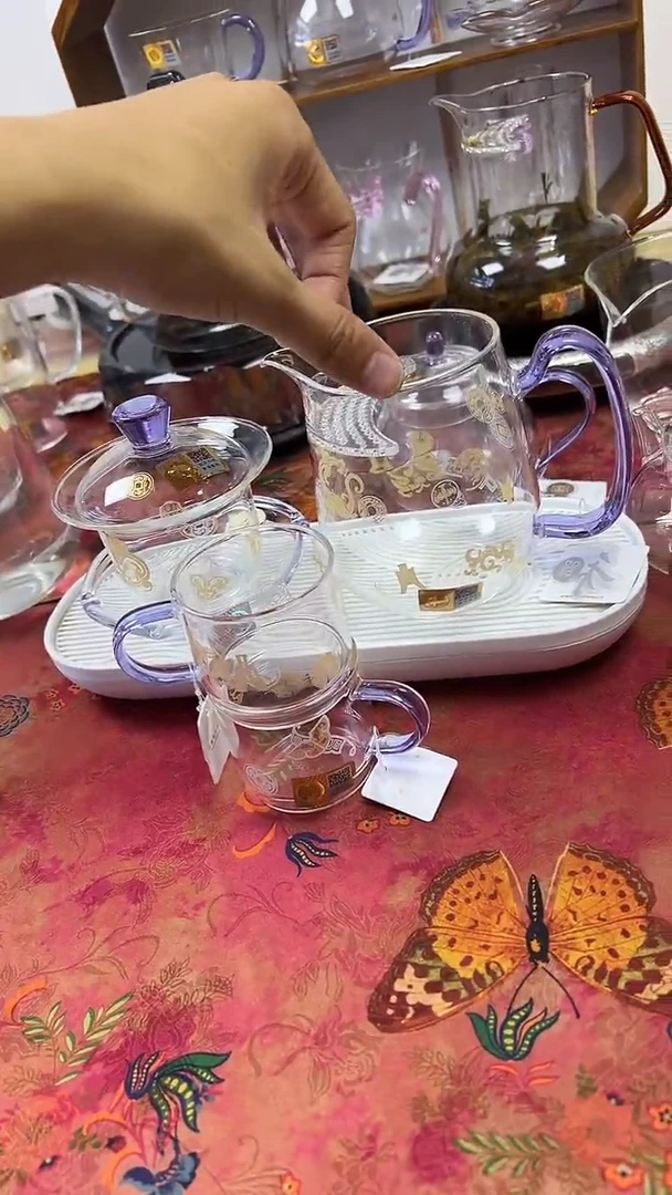 丰然煮茶器瑞币纹紫色加禾荷盖碗瑞币纹紫色瑞币纹两只。。。。。。。。