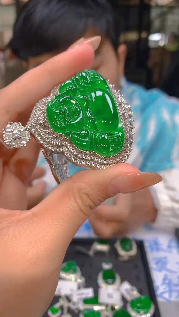 【闪购商品】定制翡翠未镶嵌54定制翡翠 多样性发货（发其一）