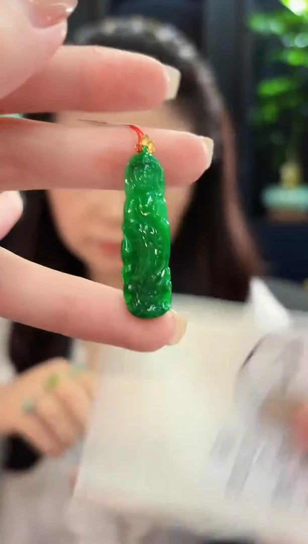 吊坠(不含链)18K金镶嵌翡翠 缅甸A货/支持复检/一件