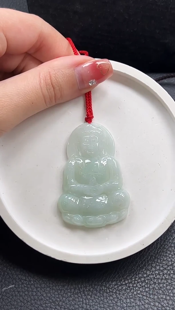 【闪购商品】翡翠颈饰未镶嵌观音