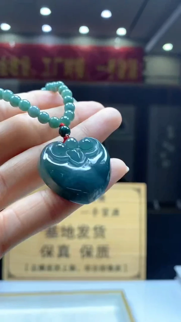 【闪购商品】翡翠颈饰未镶嵌********31