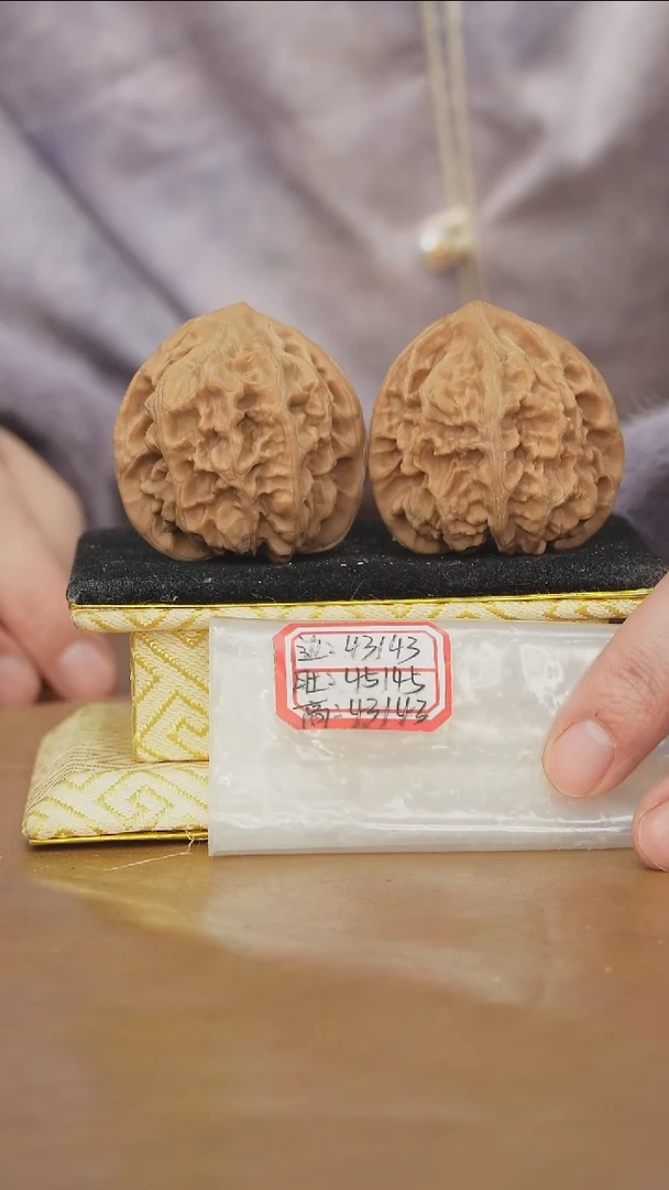 把件文玩核桃马蹄