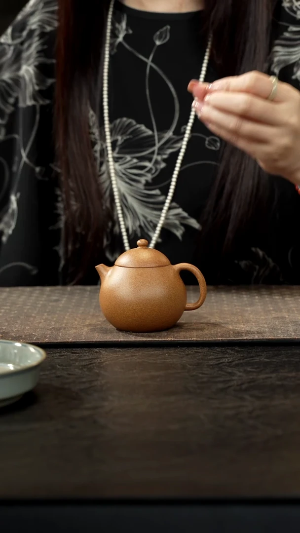 茶壶紫砂冷黄金龙蛋壶150cc