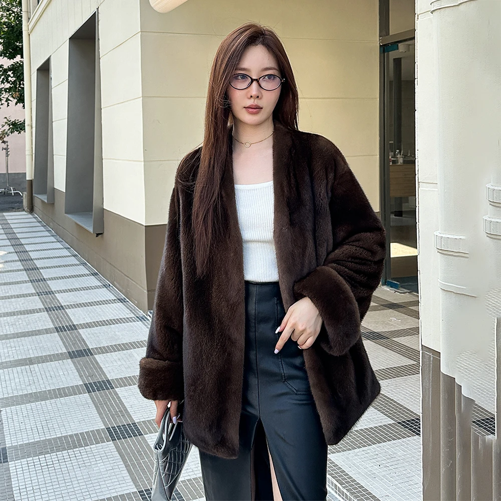 【飞鸟严选】2025冬新款进口短二V领挽袖整貂水貂皮外套