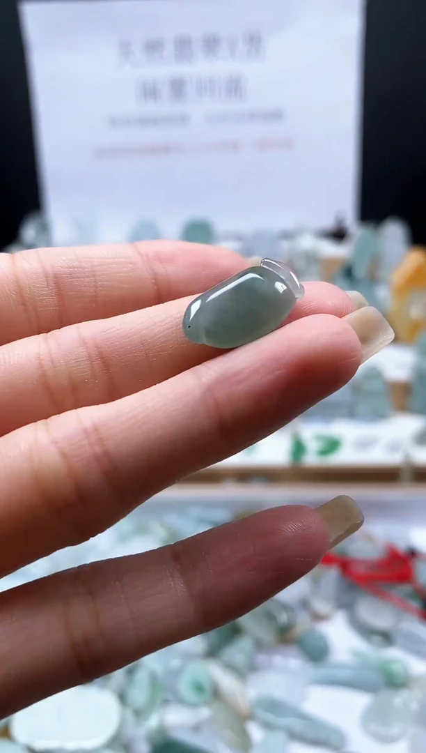 翡翠未镶嵌吊坠(不含链)福瓜119