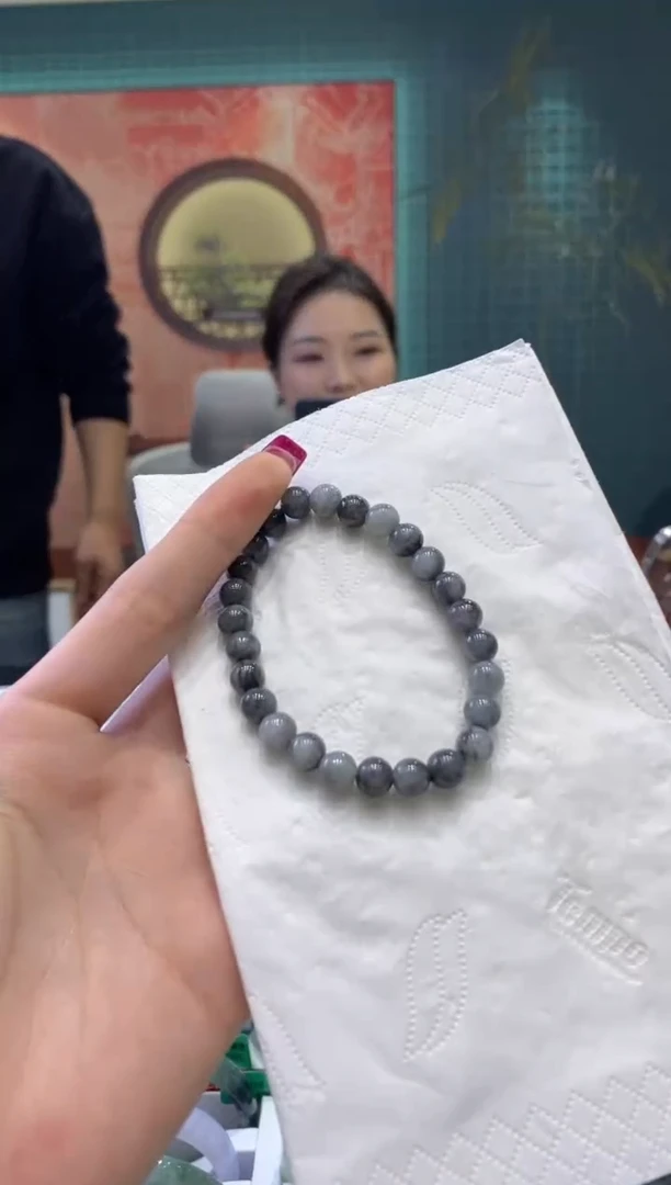 【闪购商品】翡翠手串未镶嵌多样性发货仅发其一/02375