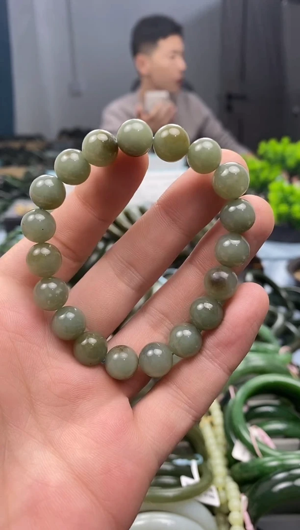 未镶嵌手镯和田玉10mm