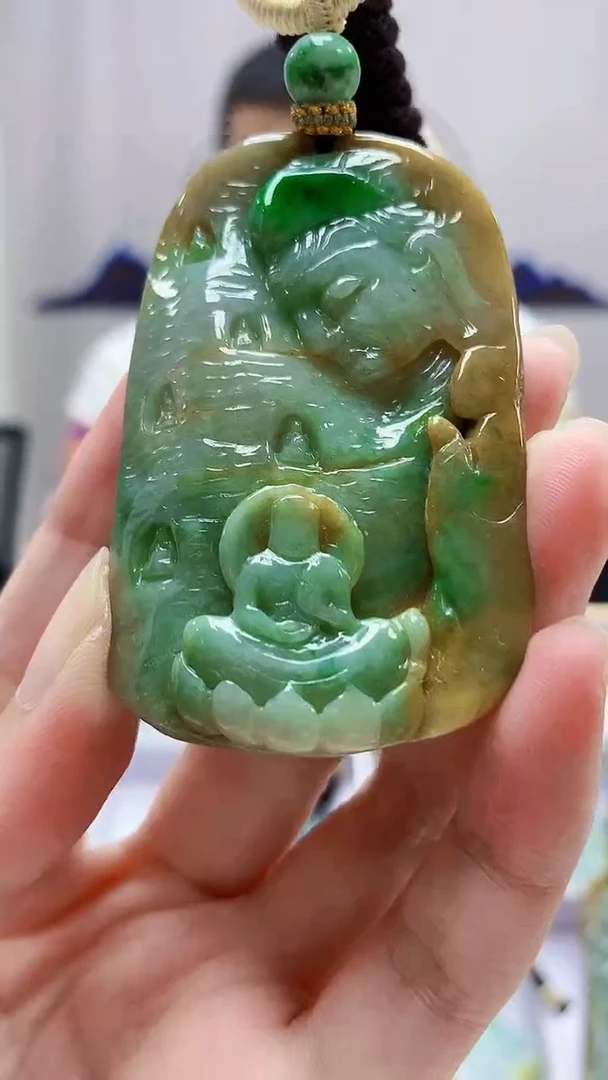 未镶嵌定制翡翠4898zm-毛货挂件佛观天下97