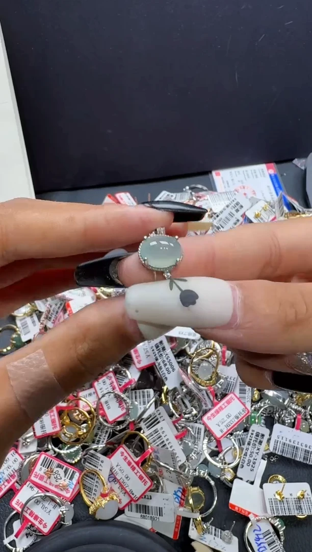 翡翠戒指银S925镶嵌戒指472