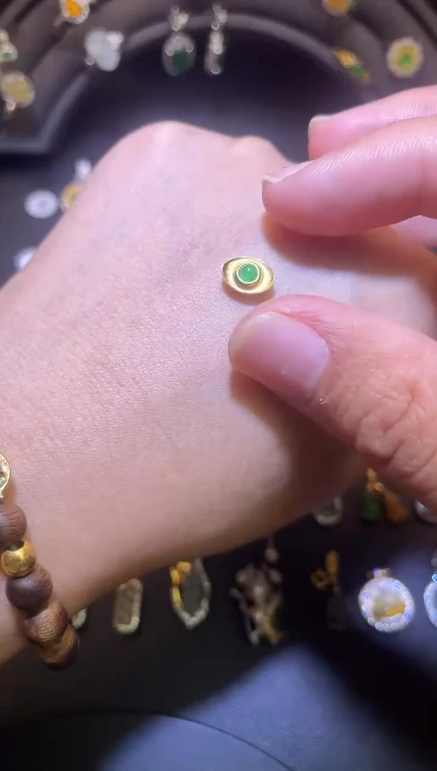 吊坠(不含链)银S925镶嵌翡翠1