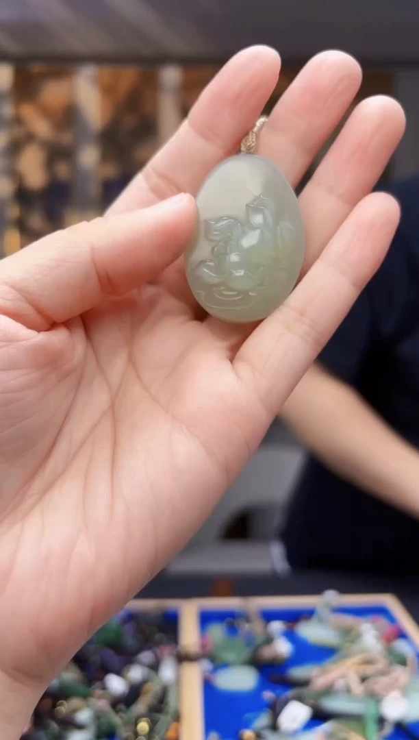 和田玉未镶嵌挂件拍一发一