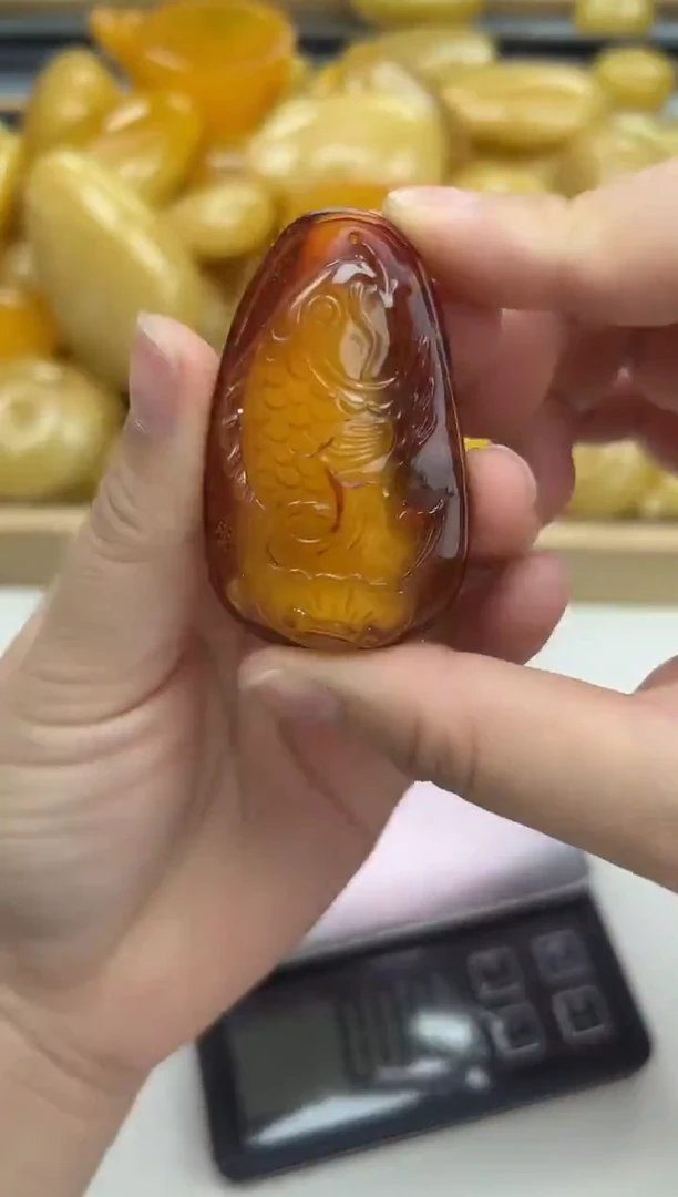 裸石琥珀未镶嵌琥珀蜜蜡吊坠