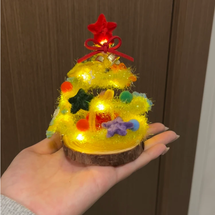 【蜡笔】可旋转圣诞树氛围小摆件手工DIY材料包圣诞节驾车个人用品