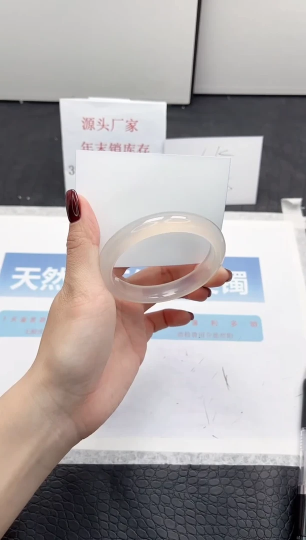 【闪购商品】石英质玉手镯未镶嵌Q42-61.2