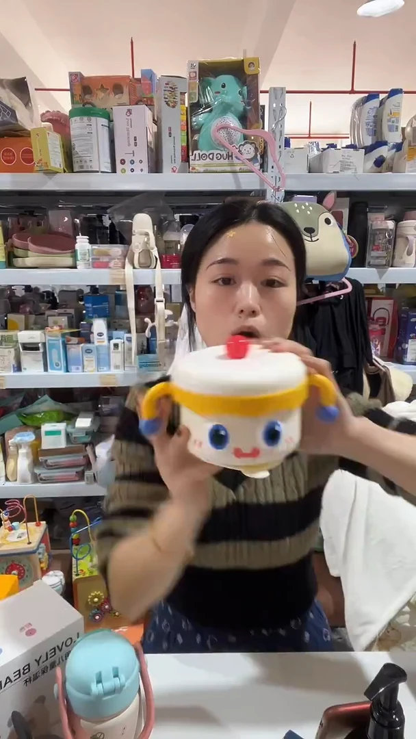 大眼仔保温碗 嘿嘿嘿