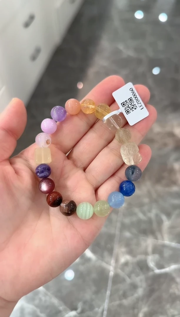 水晶手串未镶嵌手串