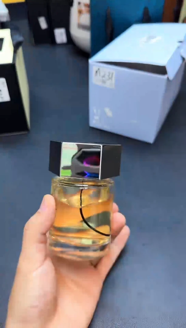 瓷片全新正品一件不留@@WE812