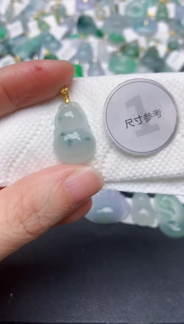 颈饰未镶嵌翡翠天然缅甸A货翡翠