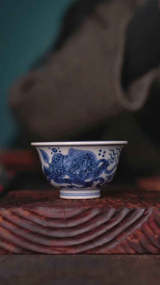 【闪购商品】青成弘器狮子小压手杯