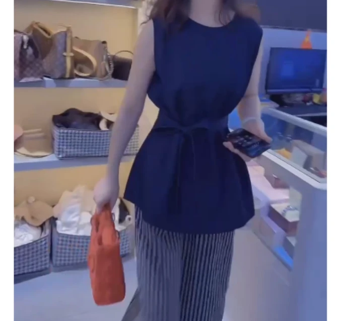 2025夏季新款网红同款洋气减龄韩版爆款上衣裤子两件套-se1