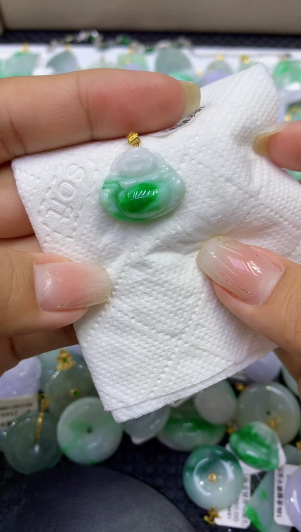 颈饰18K金镶嵌翡翠天然缅甸A货翡翠