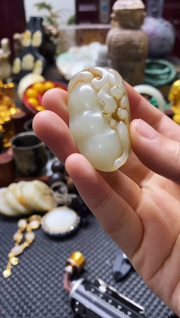 未镶嵌和田玉挂件福豆