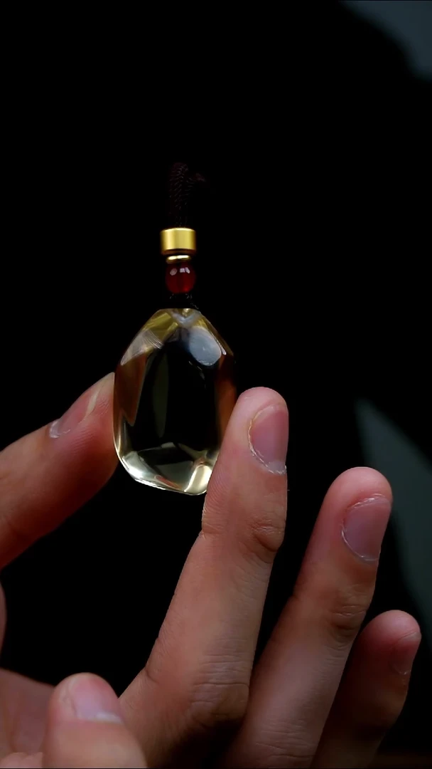 吊坠(赠链)未镶嵌水晶水晶