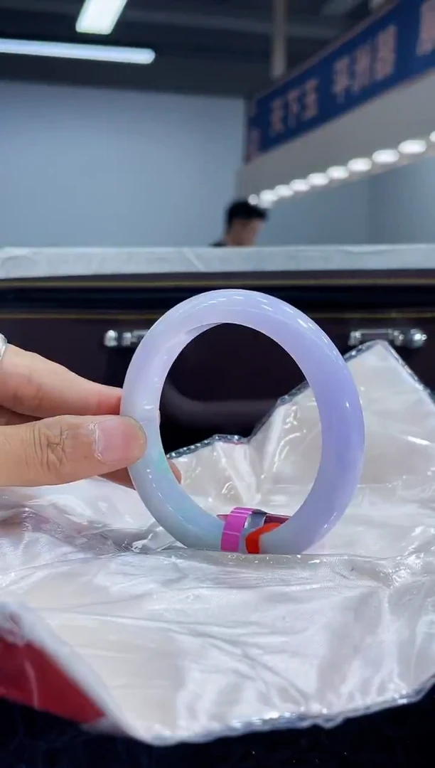 未镶嵌手镯翡翠6