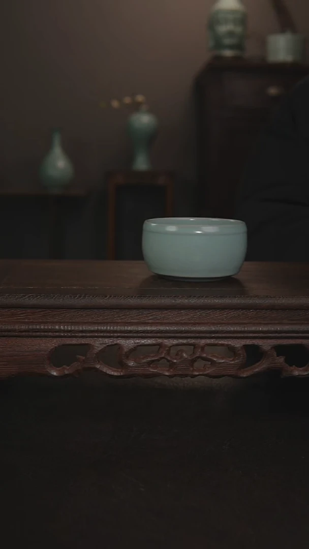 摆件瓷王国奇手工鼓腹杯 印章