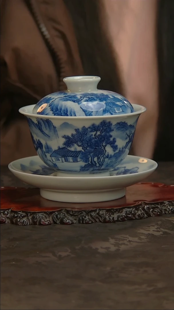 【闪购商品】青花手绘山水三才盖碗