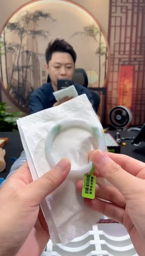 未镶嵌手镯翡翠000078188