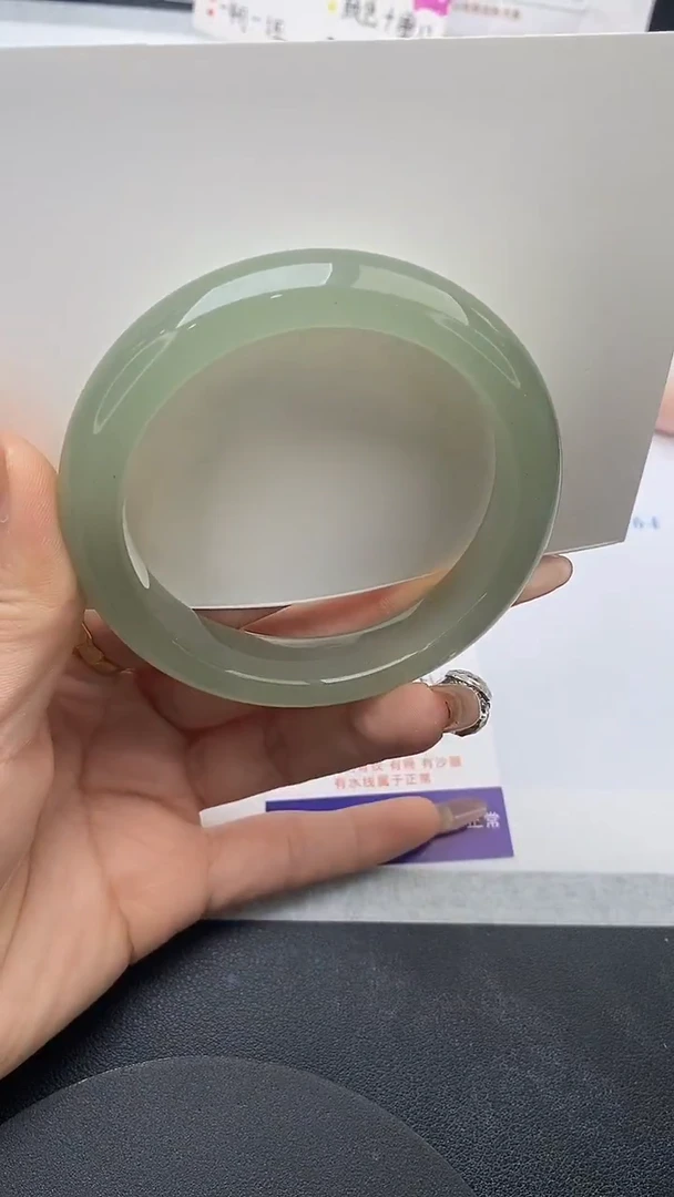 未镶嵌手镯石英质玉w219-DB58+