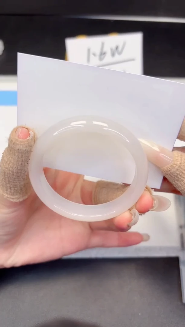 【闪购商品】石英质玉手镯未镶嵌294-53