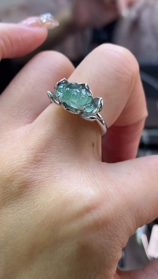 颈饰银S925镶嵌翡翠净货19005