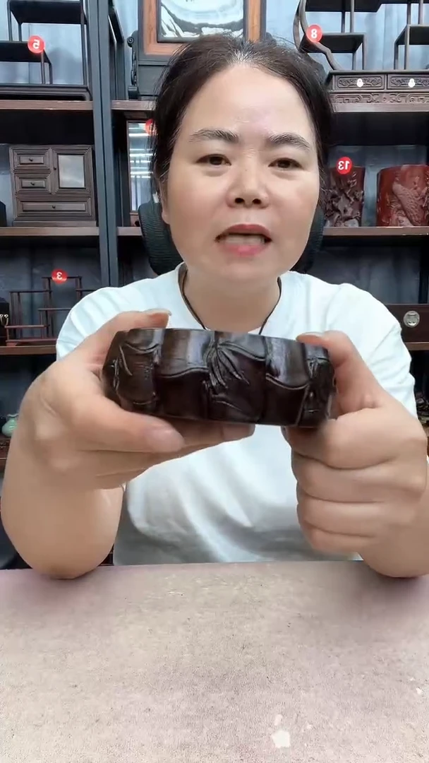 鸡翅木类家具小李子红木工艺品