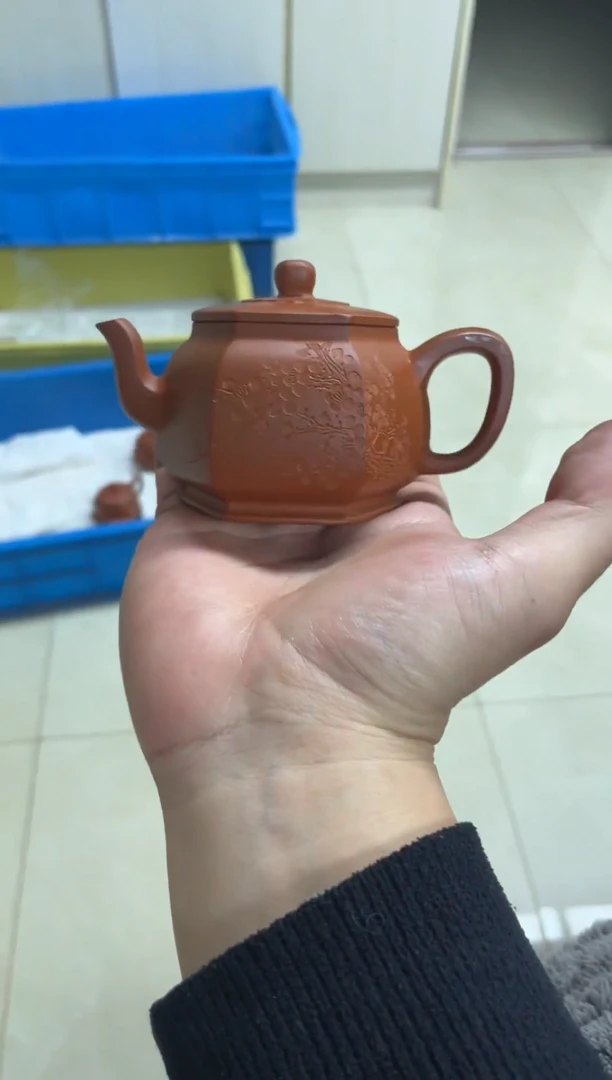 茶壶紫砂刻绘宫灯