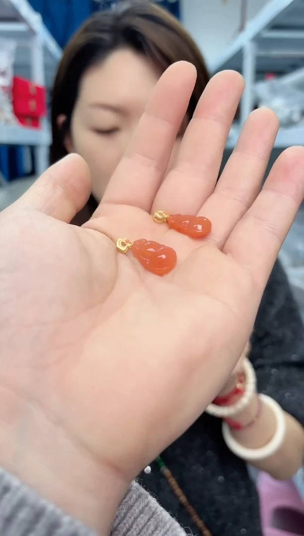 【闪购商品】玛瑙/玉髓配饰合金南红葫芦配饰一颗