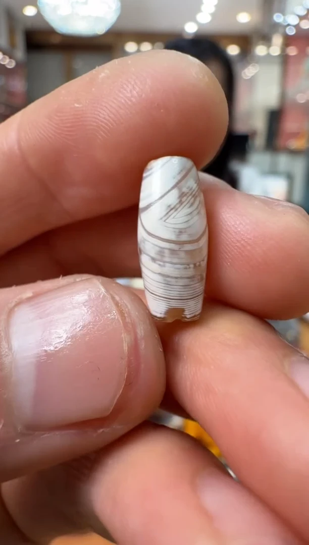 未镶嵌手链玛瑙/玉髓缠丝