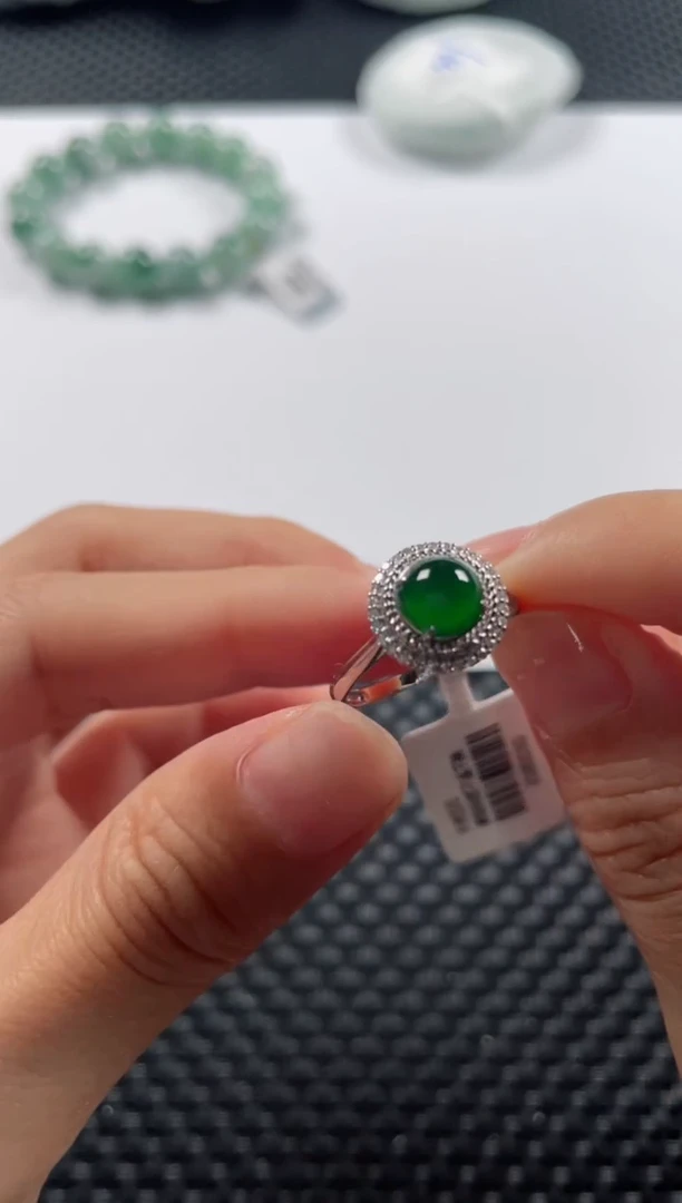 18K金镶嵌戒指翡翠基地发货H 6000