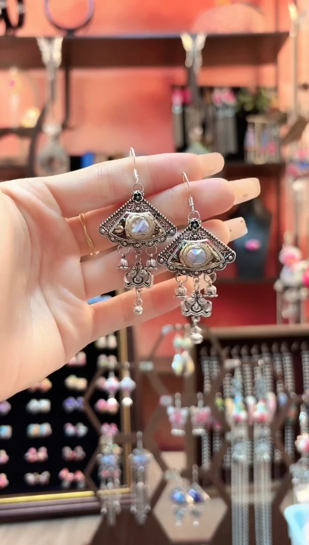 织绣云织谣民族风精美饰品192