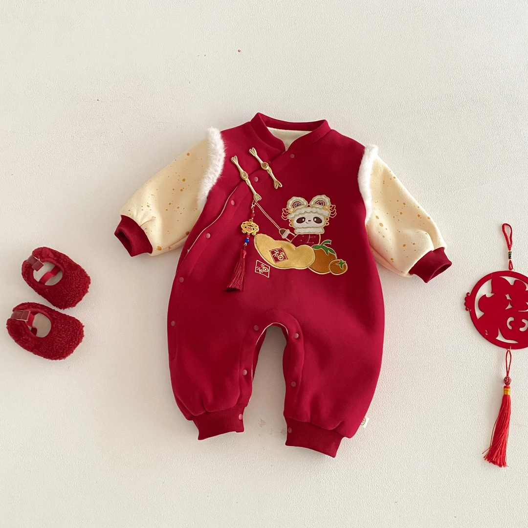 喜庆拜年服2025冬季新款宝宝加绒加厚舒适连体衣长袖哈衣爬服潮流