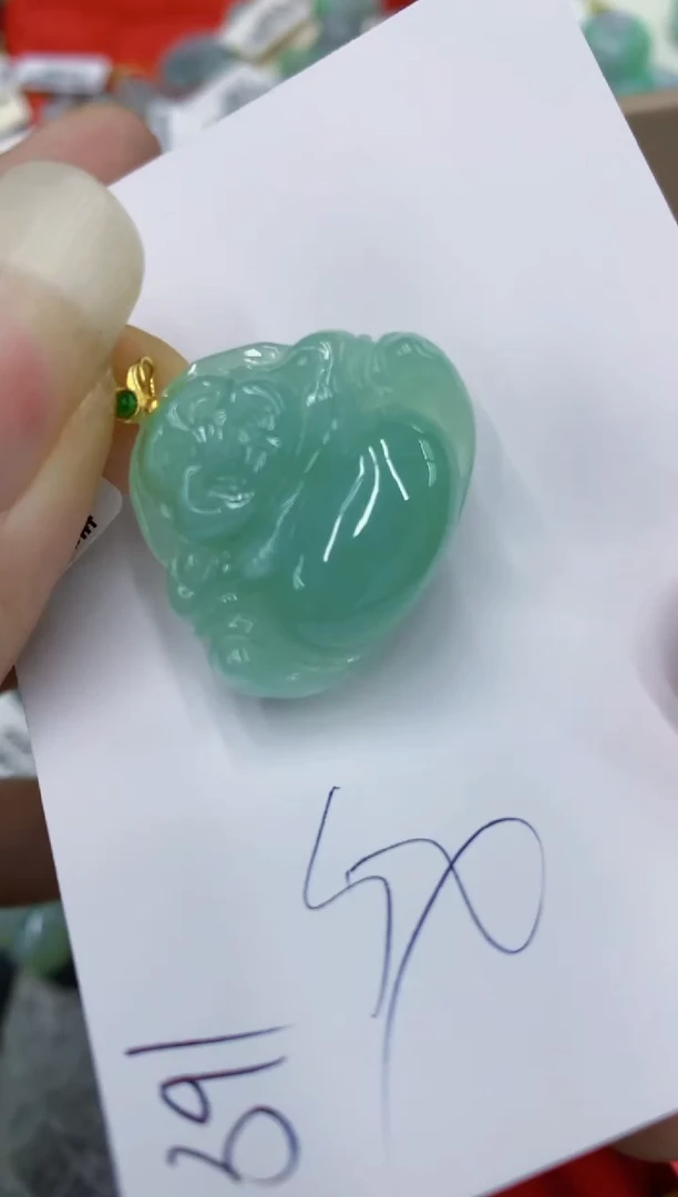 翡翠未镶嵌颈饰111111111111