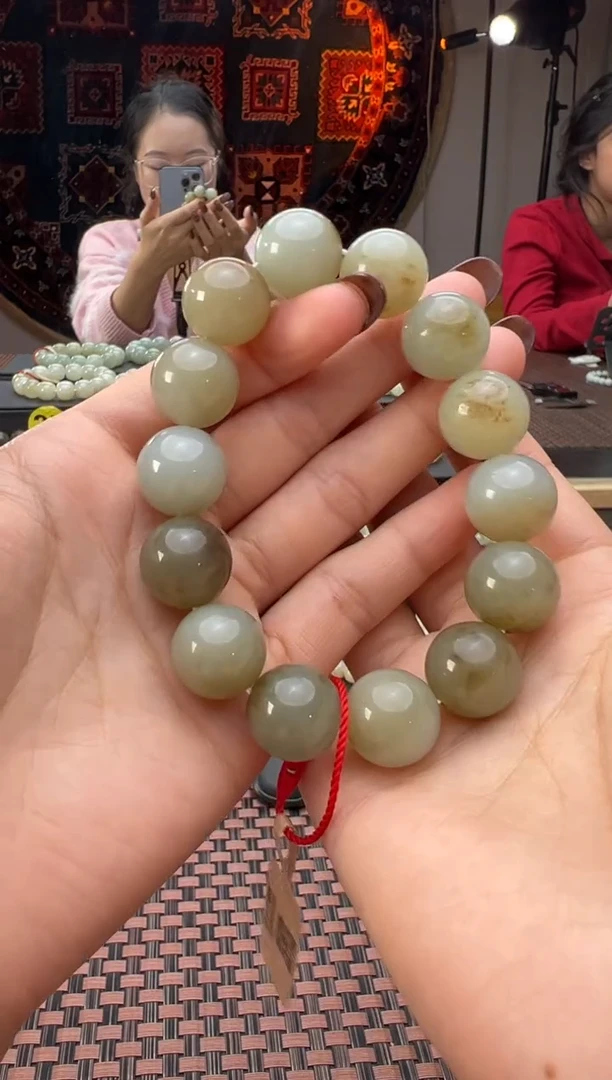 未镶嵌手串和田玉且末料糖青手串卡16