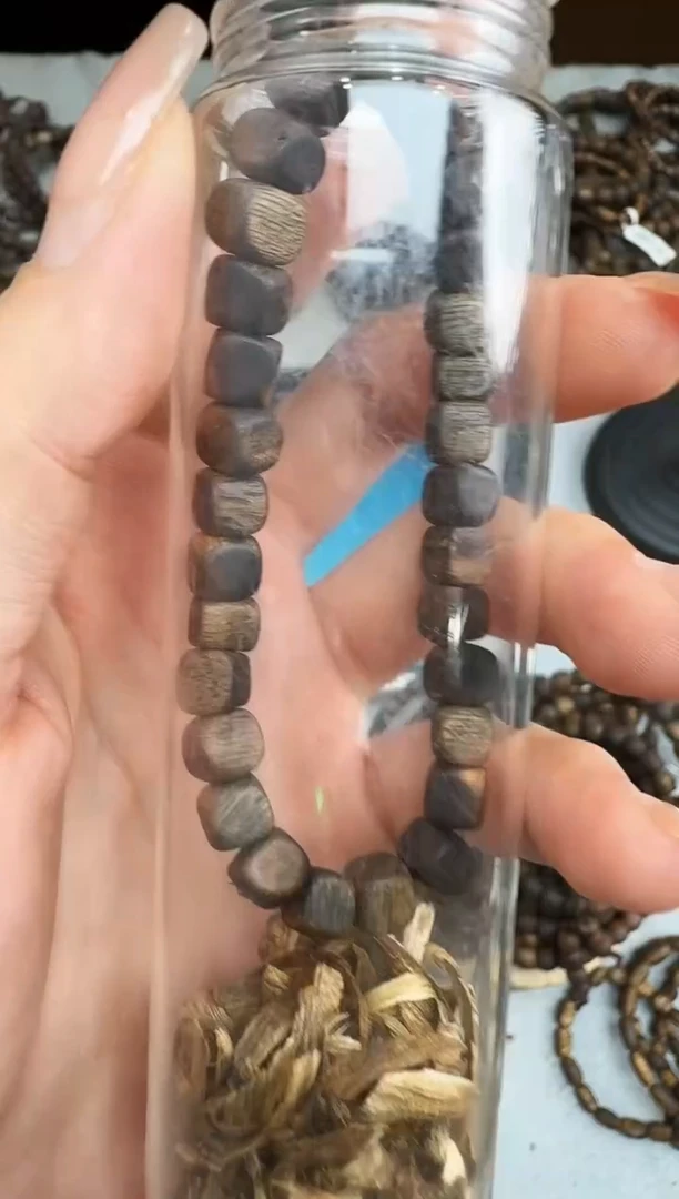 沉香沉香碎屑0706紫棋沉水方静静沉香甄选多样性发一